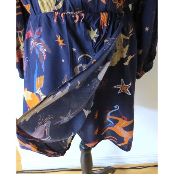 America & Beyond Dark Night Celestial Print Dress Medium NWOT - Picture 5 of 13